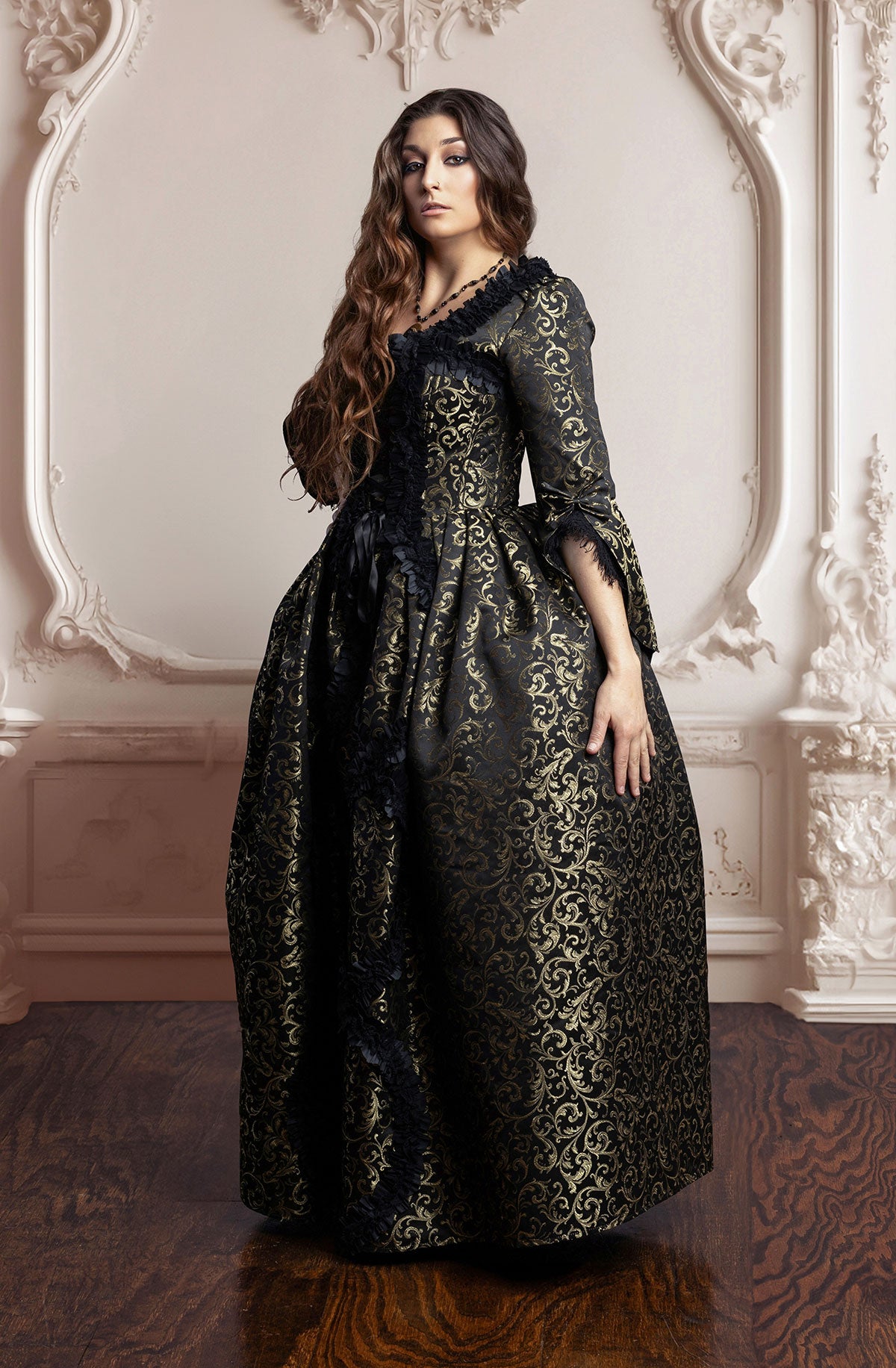Immortelle Dress of 18th century French Court Ballgown - Black/Gold Brocade 7