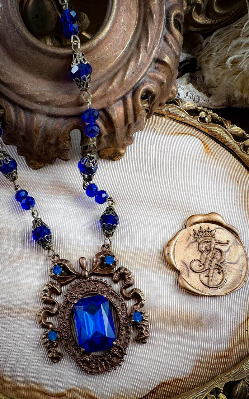 Marie Necklace in Sapphire